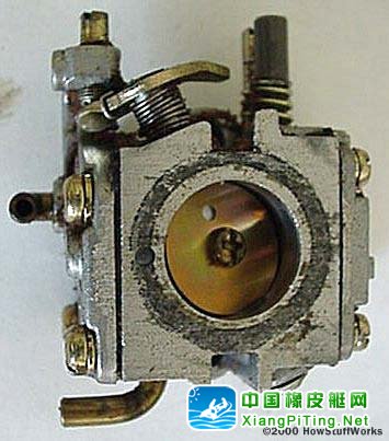 链锯的化油器