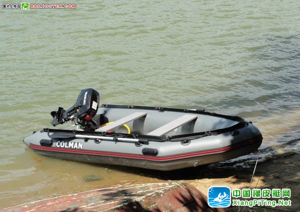 COLMAN V360AL新船、铃木2s15HP新机海南海口下水试机