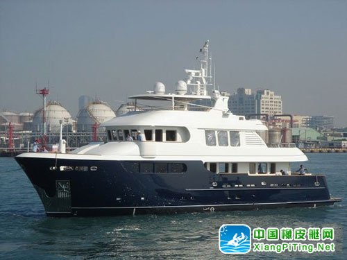 Jade Yachts船厂发布豪华游艇Jade 90