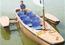 跨湖桥的20艘复古独木舟带你游湘湖
