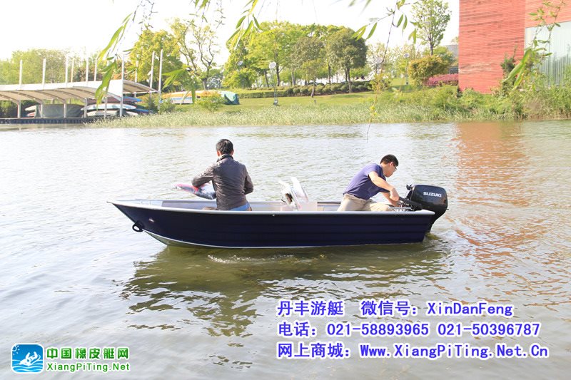 丹丰游艇DF-350铝合金船下水  上海松江提船