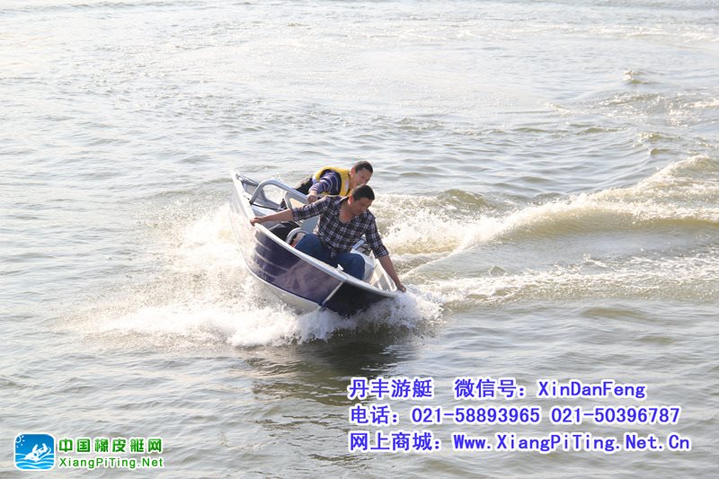 丹丰游艇DF-350铝合金船下水  上海松江提船
