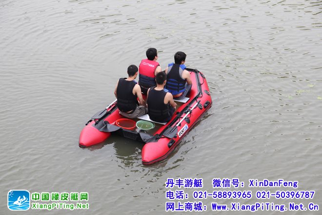 中艇CNT V335AL 骨灰级玩家橡皮艇 上海松江泰晤士小镇水下测试