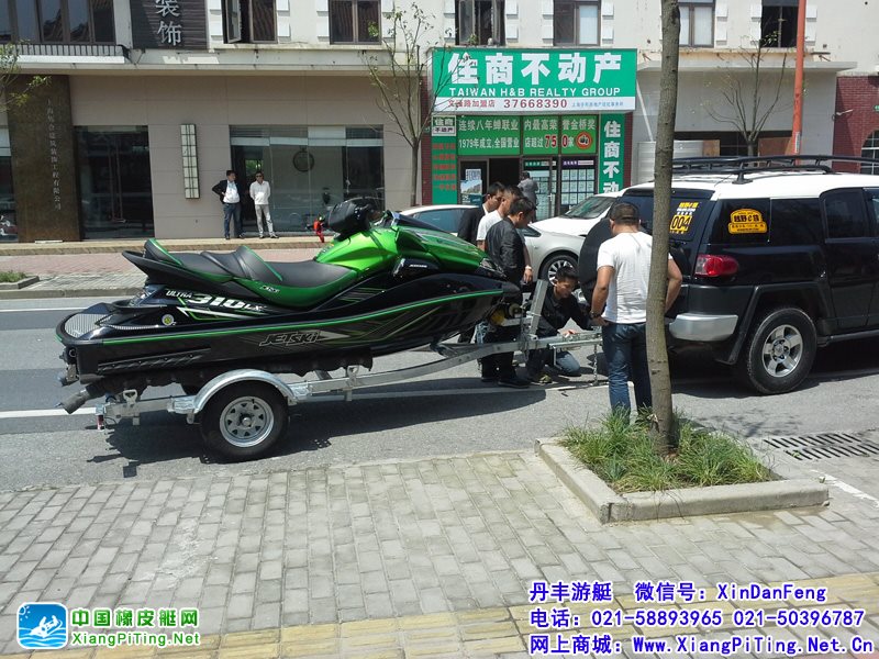 启东至上海提货  日本原装进口川崎（Kawasaki)310LX豪华版摩托艇  体验极速