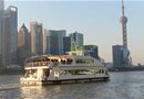上海黄浦江开通水上巴士航线 市民可乘船去上班